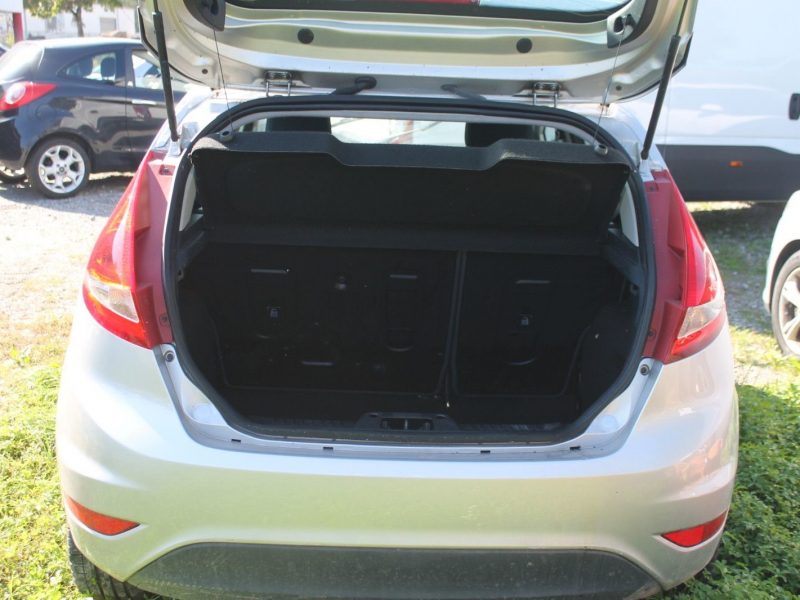 Ford Fiesta Trend*Euro5*TÜV bis 07.2025*Wasserschaden*