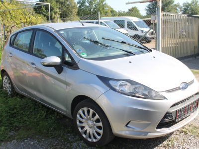 Ford Fiesta Trend*Euro5*TÜV bis 07.2025*Wasserschaden*