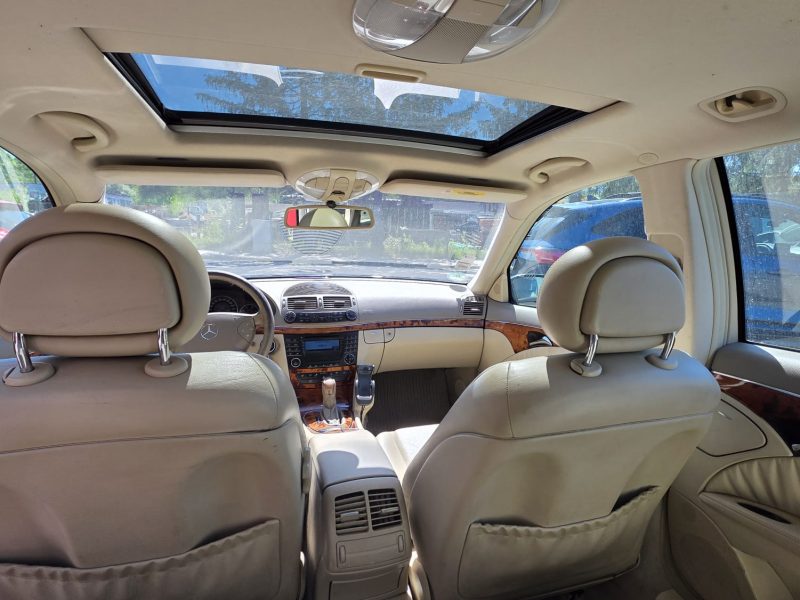 Mercedes-Benz E 220 CDI ELEGANCE*Schiebedach*NAVI*
