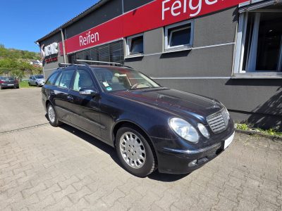 Mercedes-Benz E 220 CDI ELEGANCE*Schiebedach*NAVI*