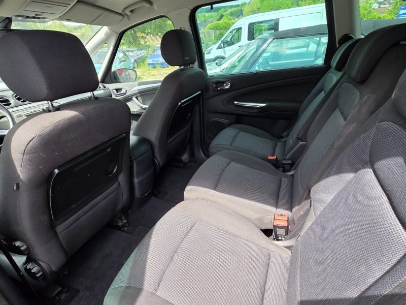 Ford S-Max 2,5*Leichtmetallfelgen*Winterreifen*Motorschaden!