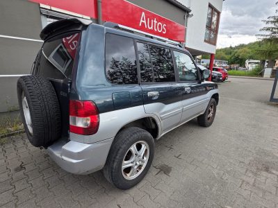 Mitsubishi Pajero 2,0 GDI Intense*TÜV bis 05.2028