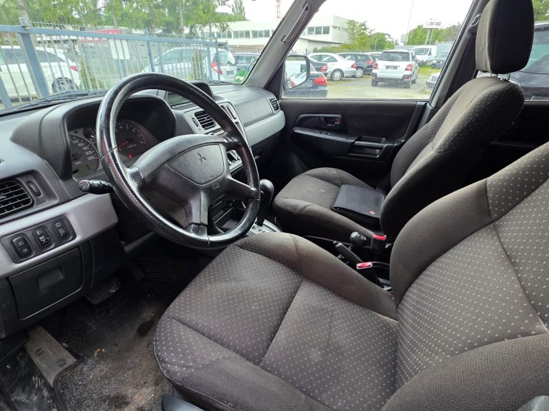 Mitsubishi Pajero 2,0 GDI Intense