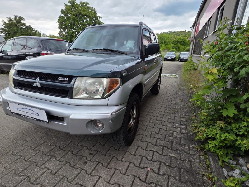 Mitsubishi Pajero 2,0 GDI Intense