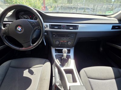BMW 318i Edition* beschädigt*