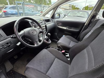 Toyota Corolla Verso*TÜV bis 01.2028